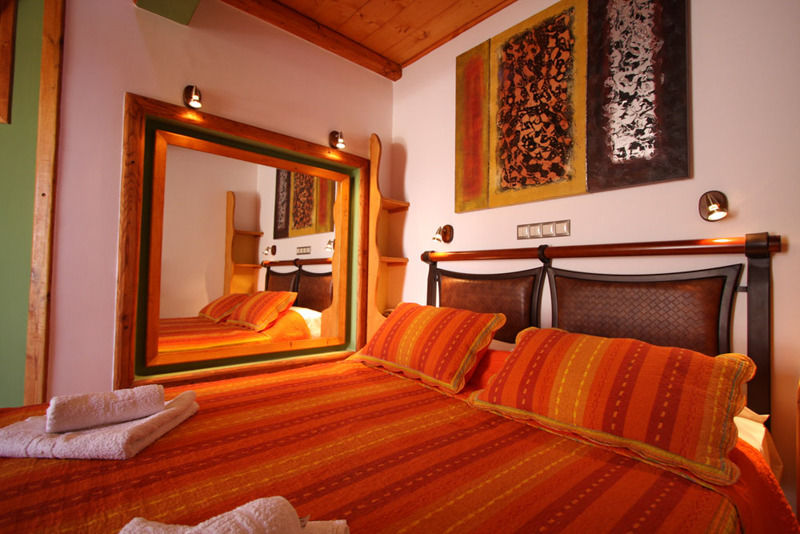 Polikandia Hotel Folegandros Town Exterior photo