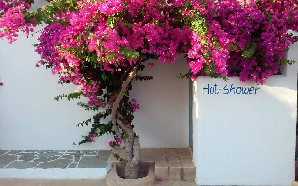 Polikandia Hotel Folegandros Town Exterior photo