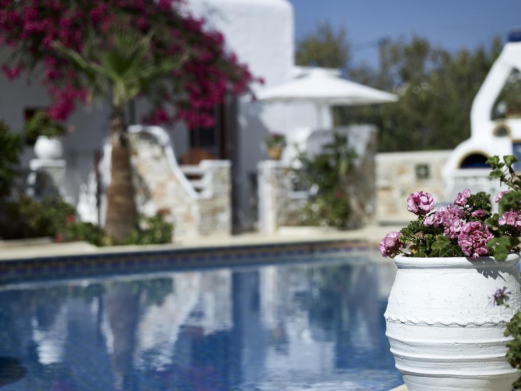 Polikandia Hotel Folegandros Town Exterior photo